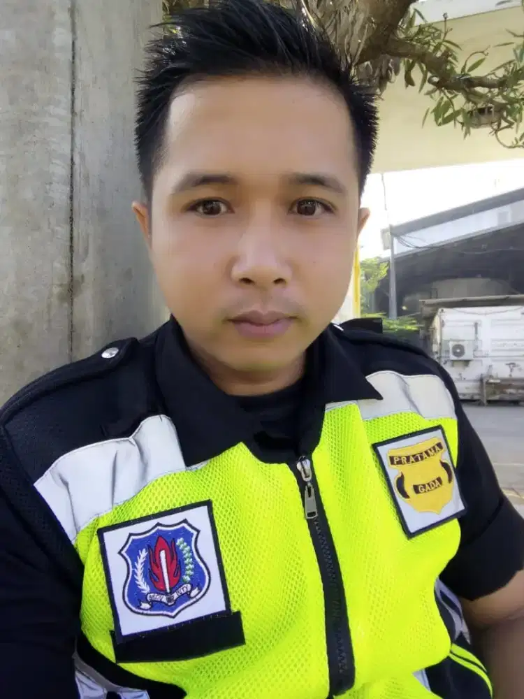 mencari pekerjaan security