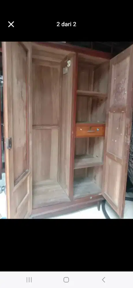 Lemari jati antik mulus