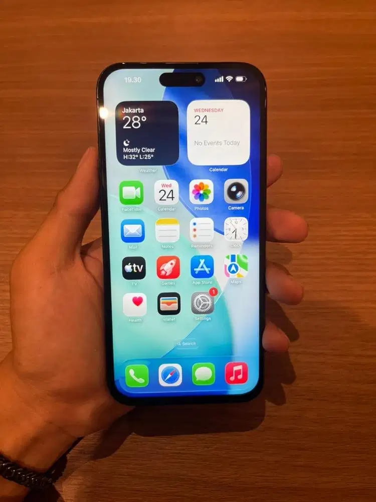iPhone 15 Pro Max 256GB Inter All Operator Battery Health 94% Normal