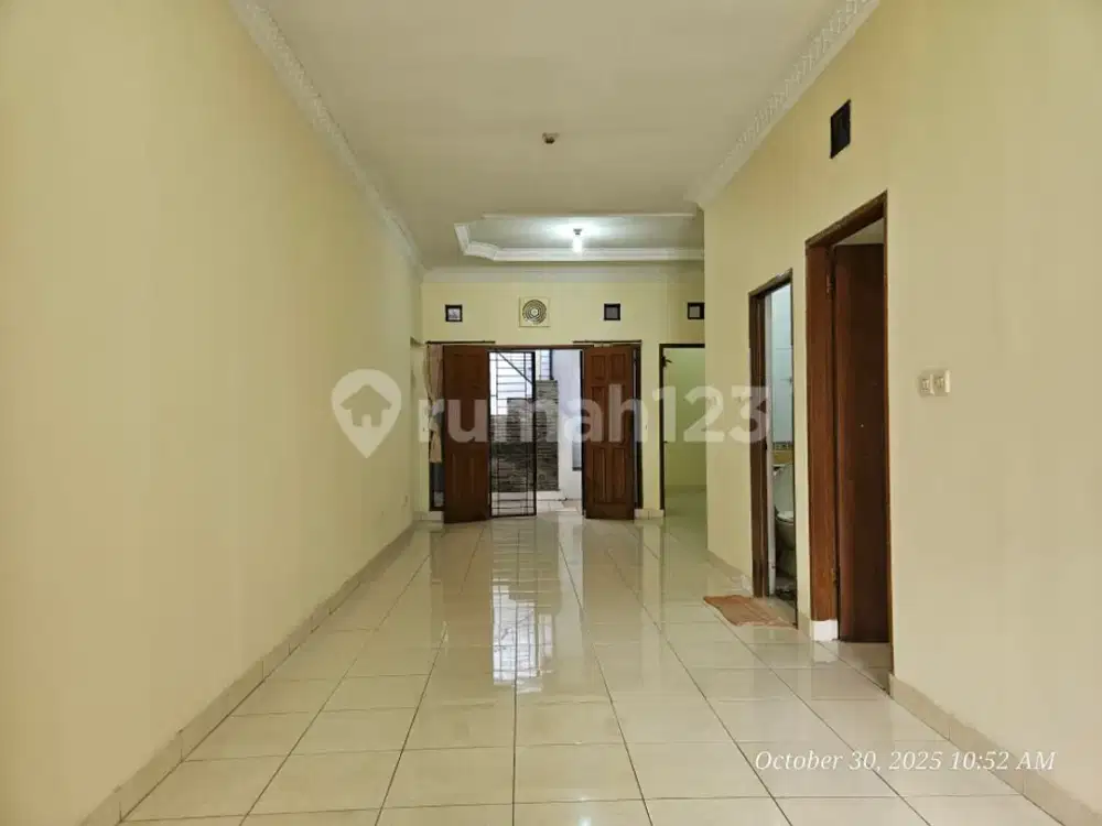 Rumah Siap Nego Lebar 9 Hdp Timur Tinggal Renov Dikit Lingkungan Aman