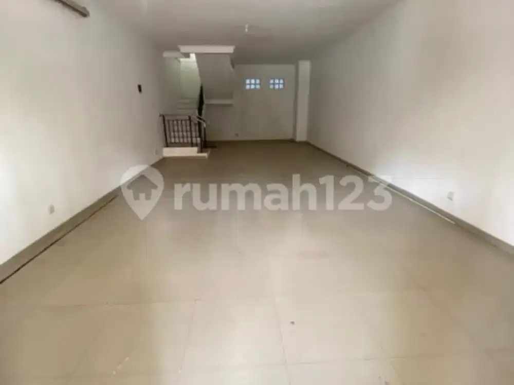 Ruko Siap Pakai Cocok Utk Kantor, Tmpt Les, Dll