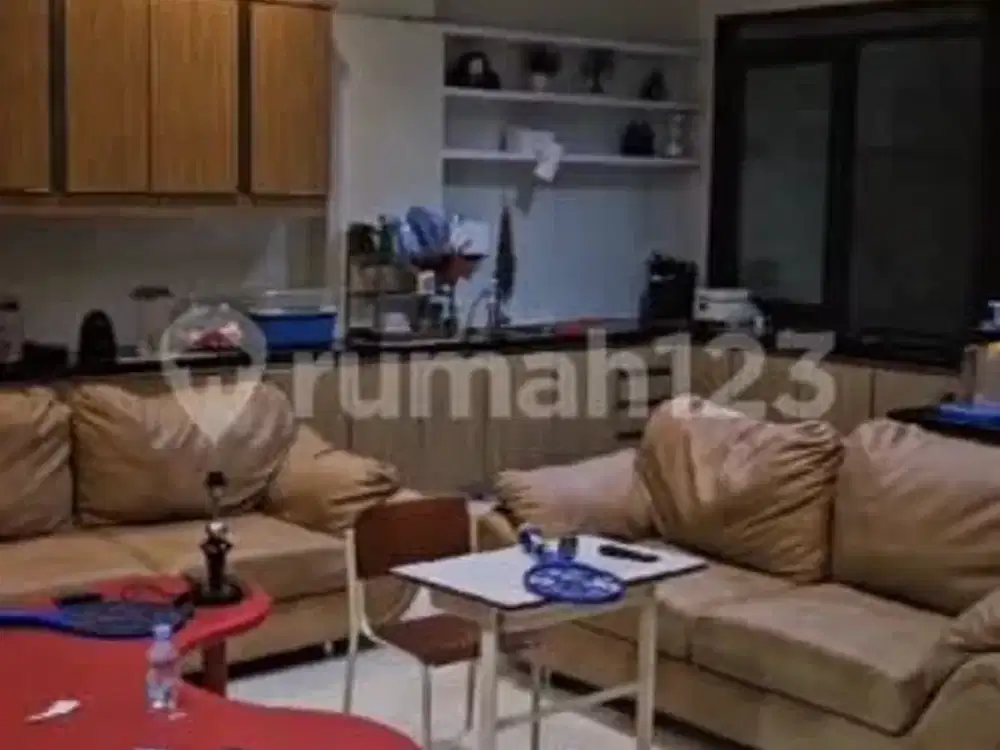 Sangat Nego Rumah Semi Furnish Siap Pakai Bagus Terawat Mainroad Bisa Utk Usaha