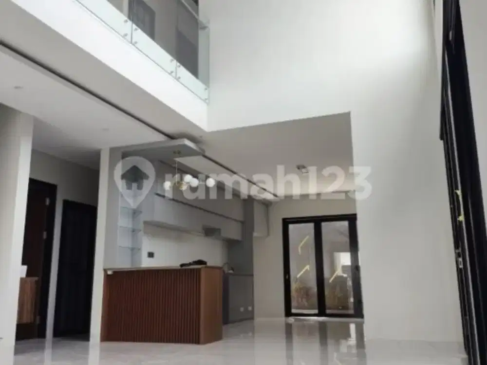 Rumah Baru Lux Siap Huni Udara Sejuk Pencahayaan.dan Sirkulasi Bagus