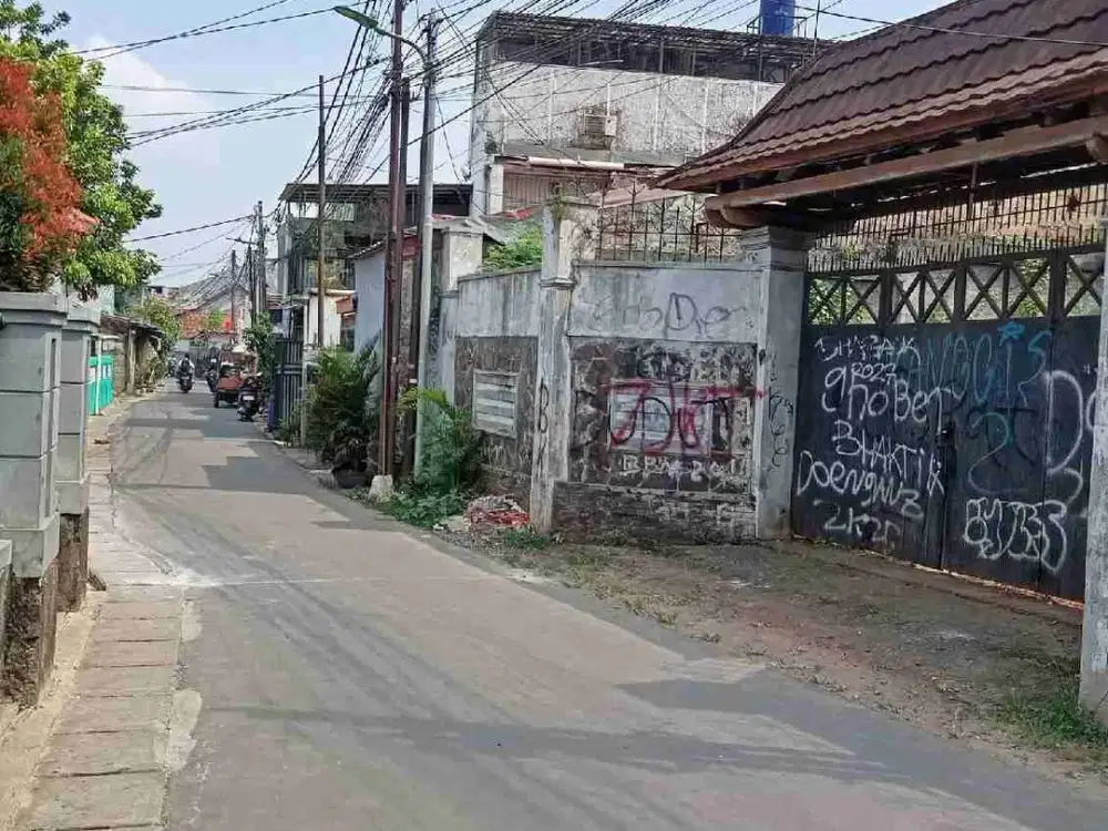 Dijual Tanah Luas 2700m2 Strategis di Ciganjur Jagakarsa Jakarta Selatan