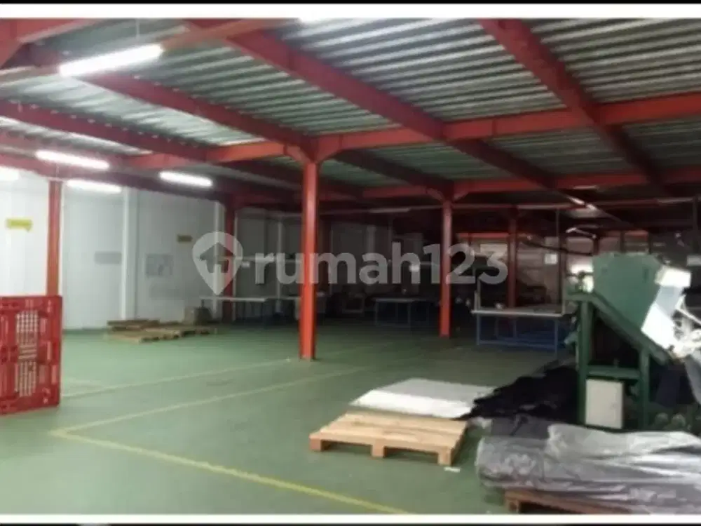 Gudang Dg Lift Cocok Utk Usaha Apa Saja