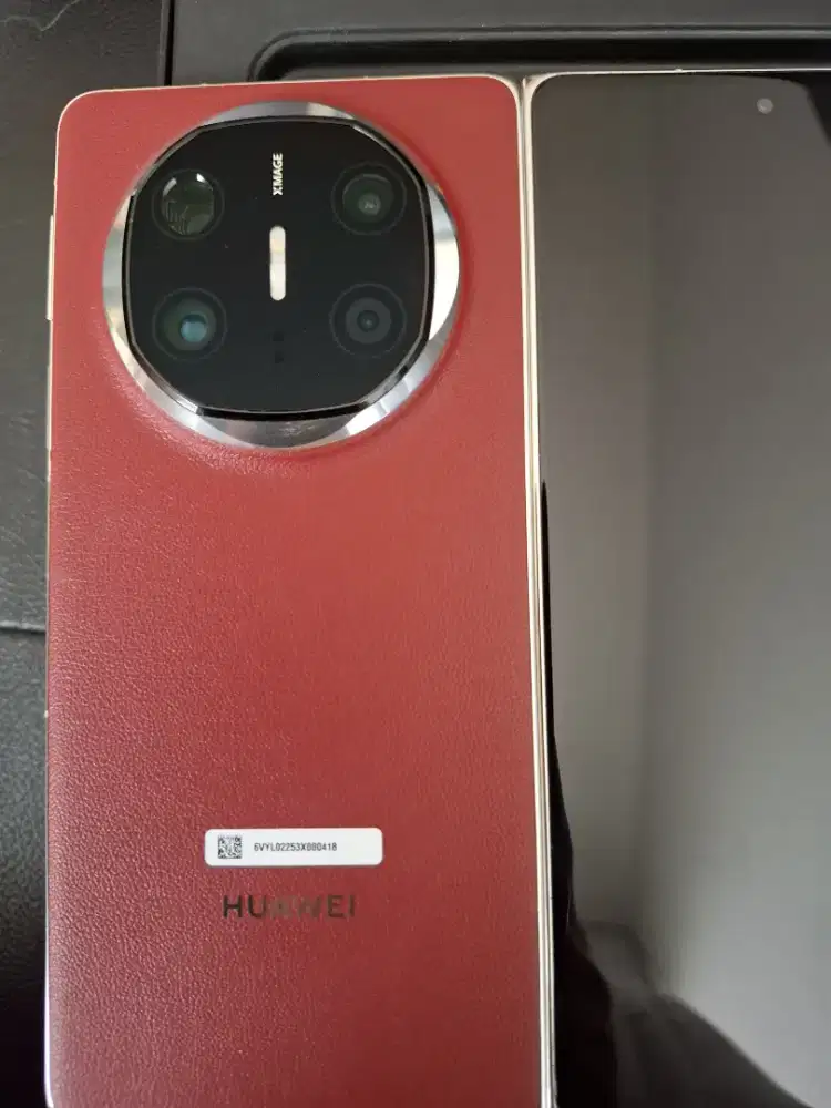 Huawei Mate X6 12/512 Nebula Red
