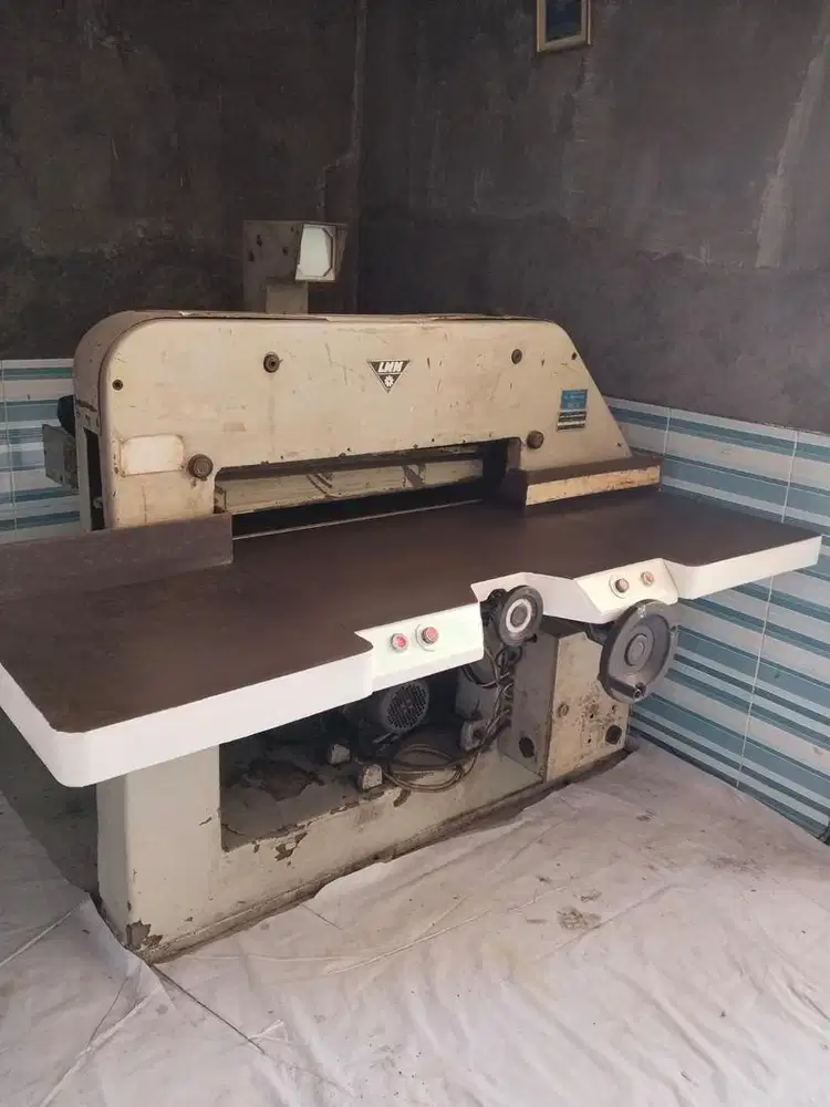 Dijual Mesin Potong Siap Kerja
