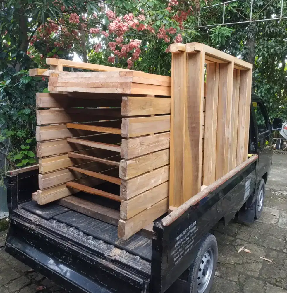 Kusen gawangan kayu jati