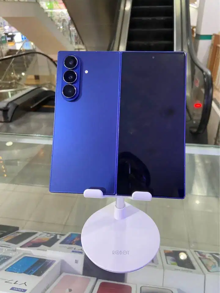 Second SAMSUNG Z FOLD 7 12/512gb BLUE (SEIN) Mantapp