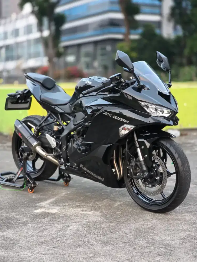 Kawasaki ZX25R NON ABS Plat S