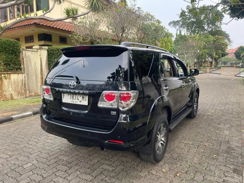 Toyota Fortuner 2011 Diesel