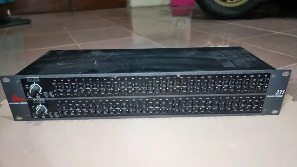 Equalizer DBX231