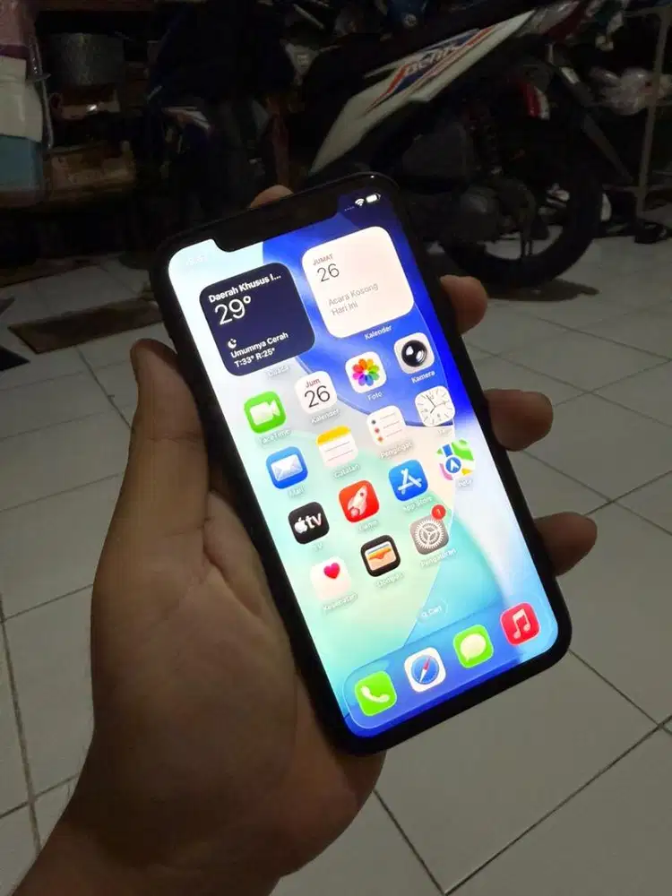 Iphone 11/64 Hitam No minus