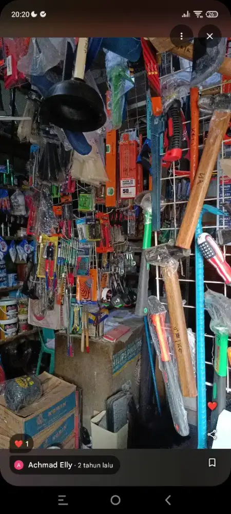 Di cari karyawan pengangkut barang berat toko bangunan