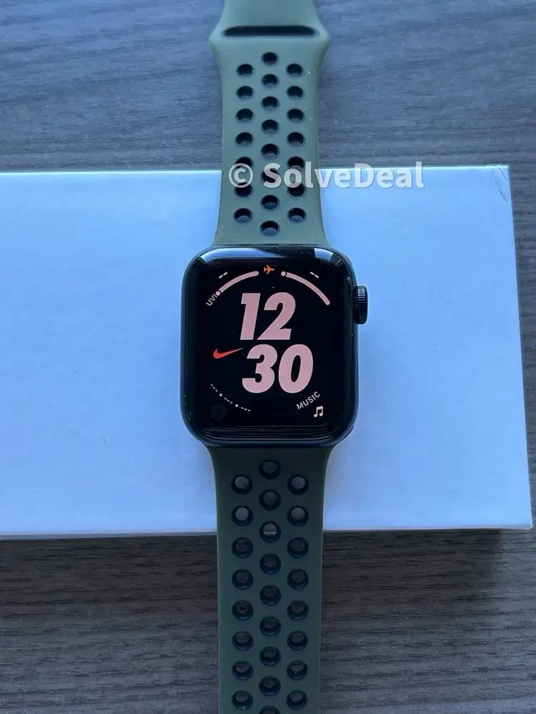 Apple Watch SE Gen 2 40mm Midnight Mulus Smartwatch