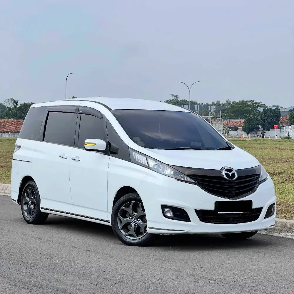 Mazda Biante 2015