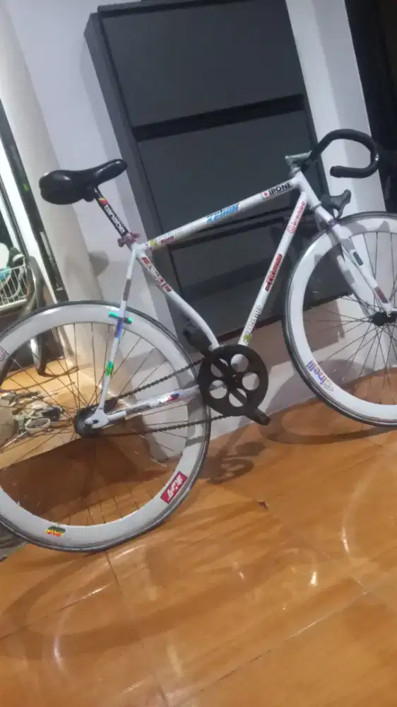 Sepeda fixie classic torpedo