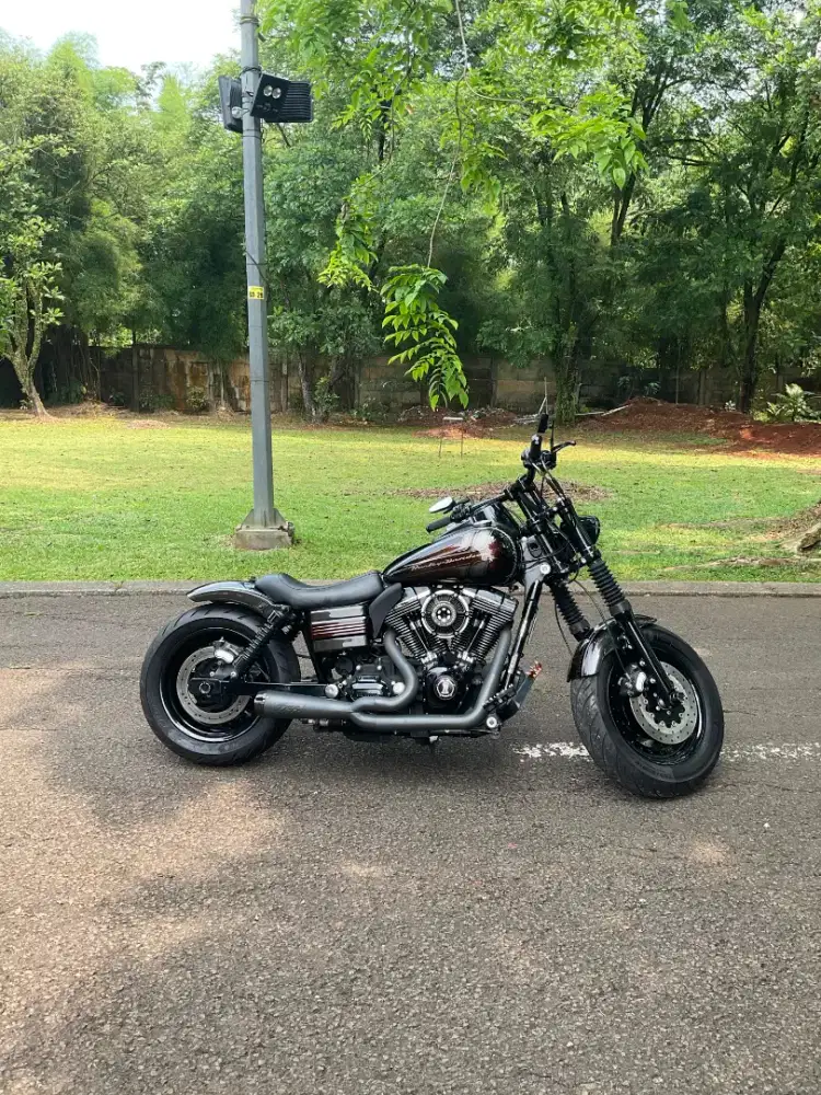 JUAL CEPAT HARLEY DAVIDSON SOFTAIL FATBOB TWINCAM 2013