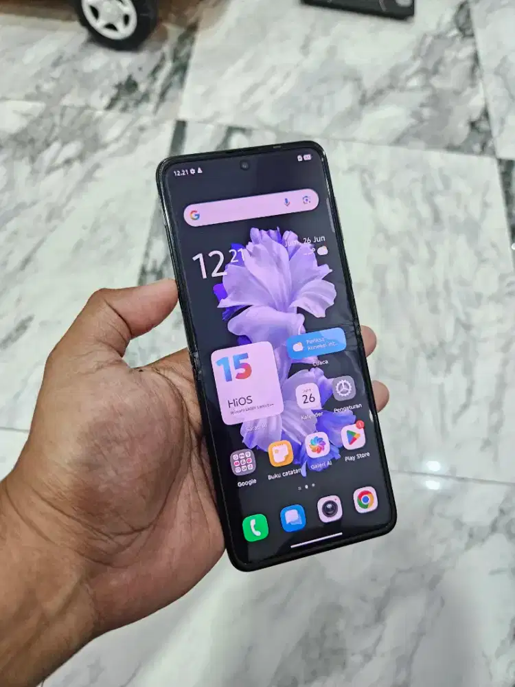 Tecno Phantom V Flip 5G 8/256