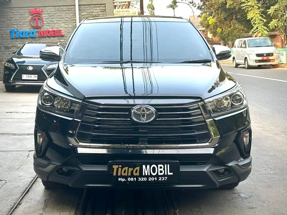 Toyota Kijang Innova Venturer 2.4 Solar Automatic Th 2022