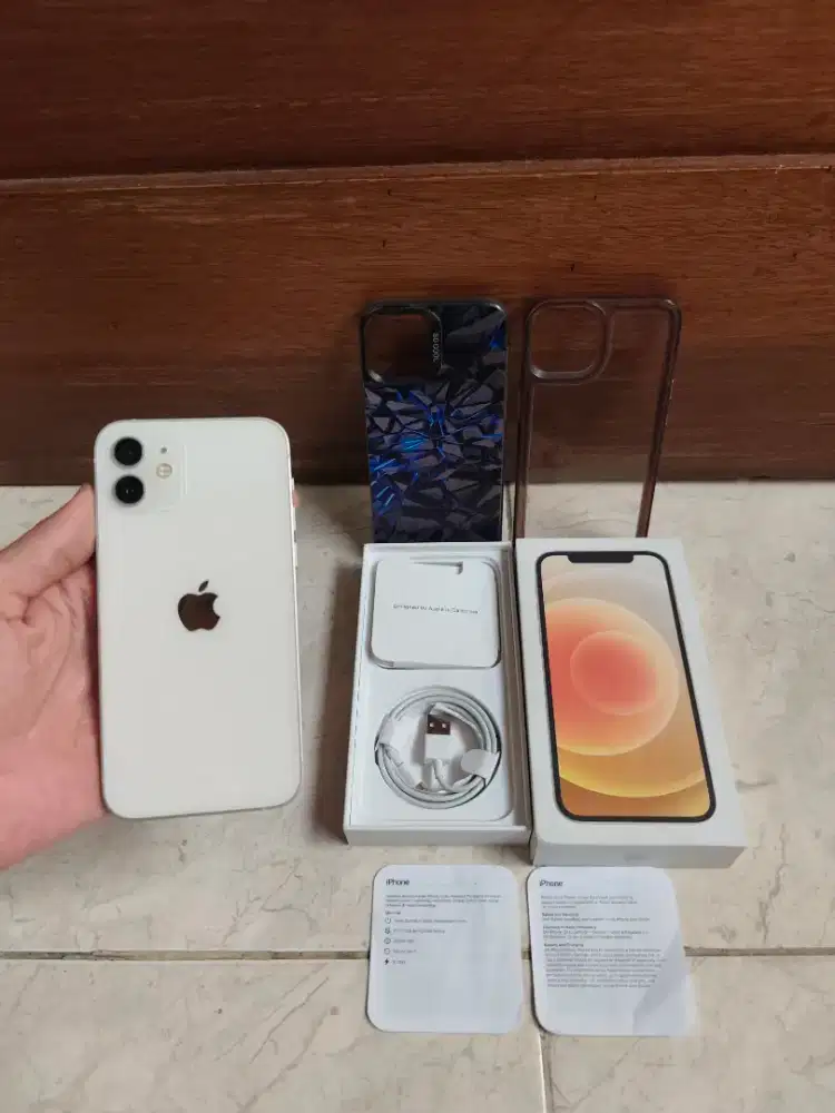 iPhone 12 White 128 GB iBox Fullset