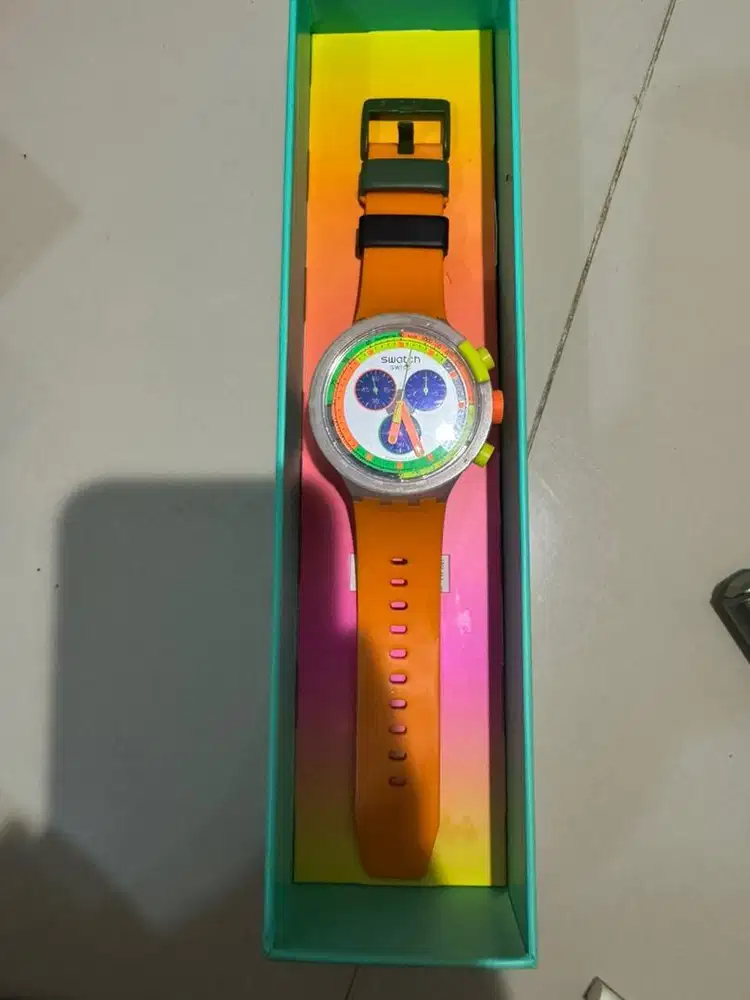 SWATCH Jam tangan analog