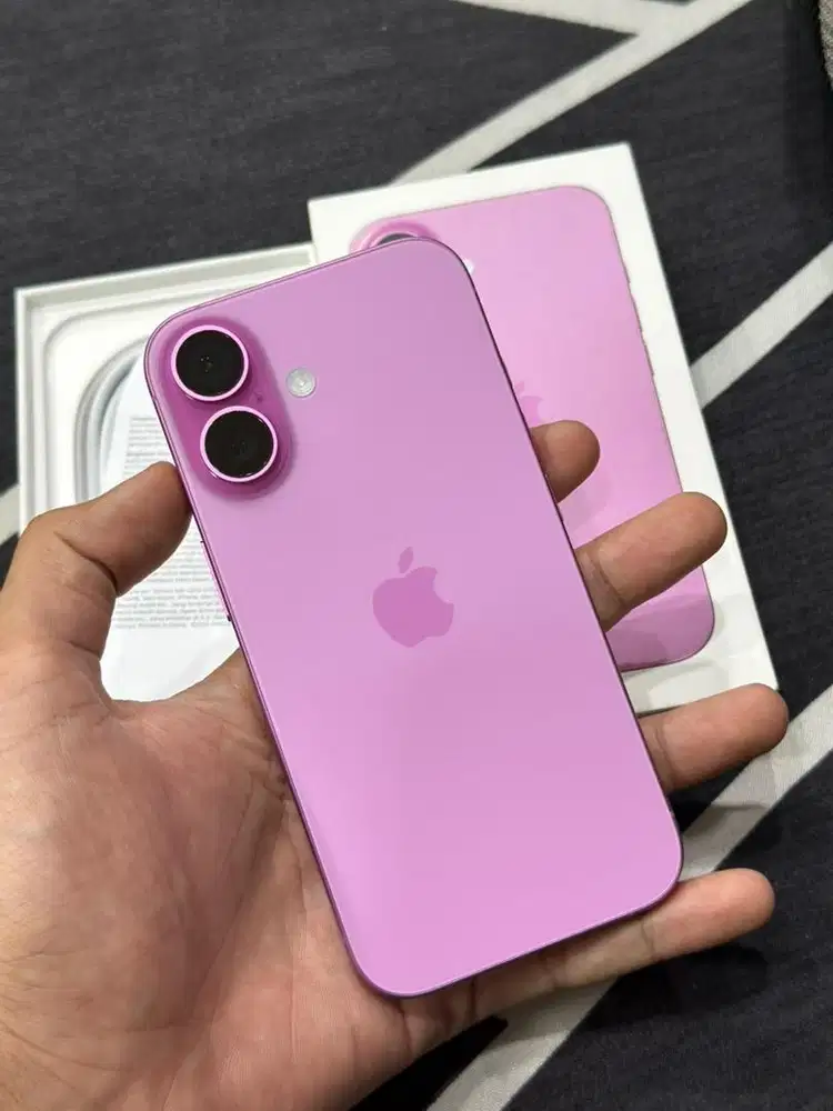 iPhone 16 128Gb iBox