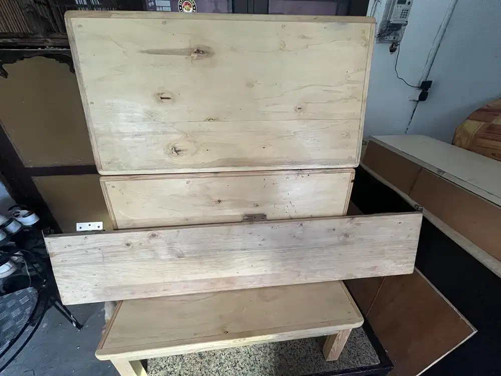 DIJUAL MEJA CAFE LESEHAN KAYU ORI