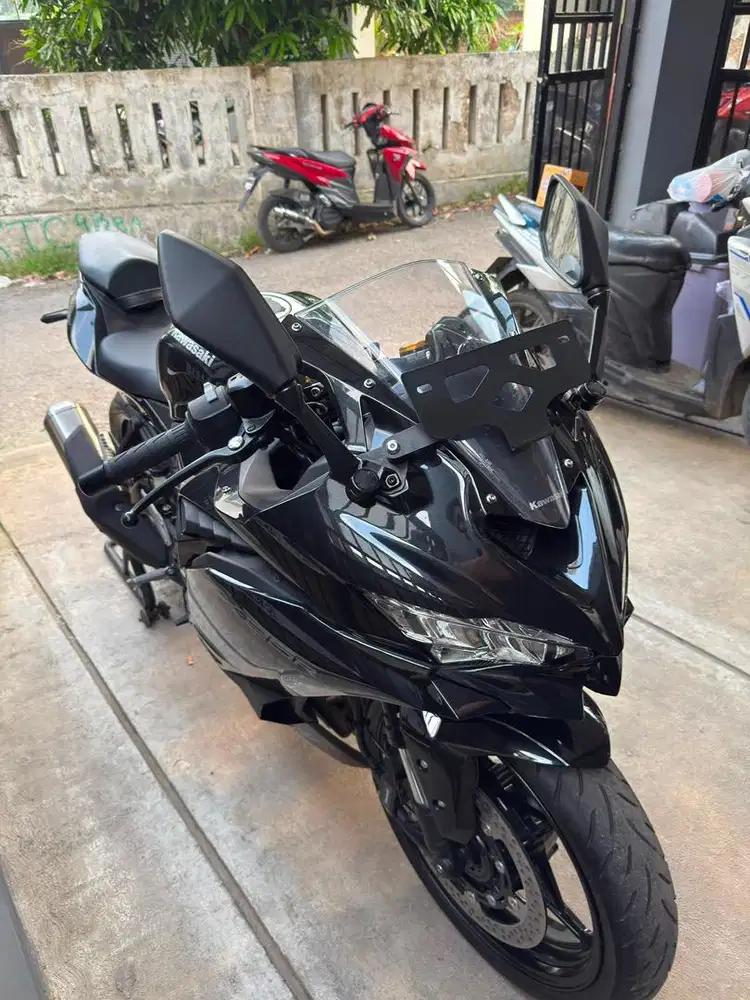 ZX 25R TFT 2025