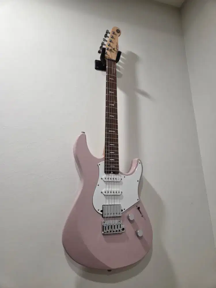 Yamaha Pacifica Standard Plus PACS+12 – Ash Pink | like NEW!!