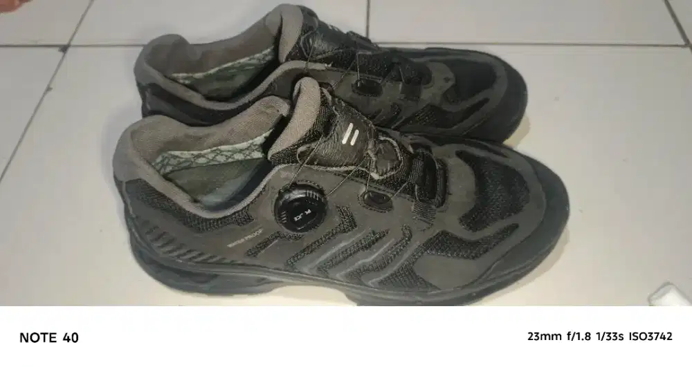 Sepatu outdoor/runingtrail