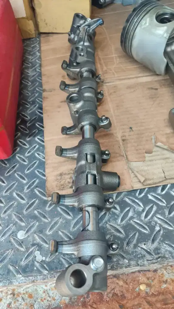 Mekanik khusus Mobil truk