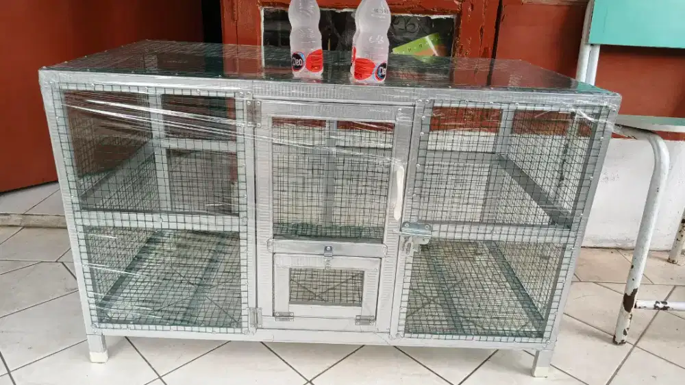 Kandang kotak serba guna
