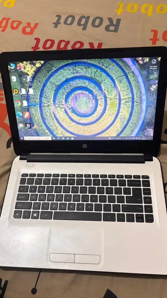 Laptop Second HP 14-ac157TU