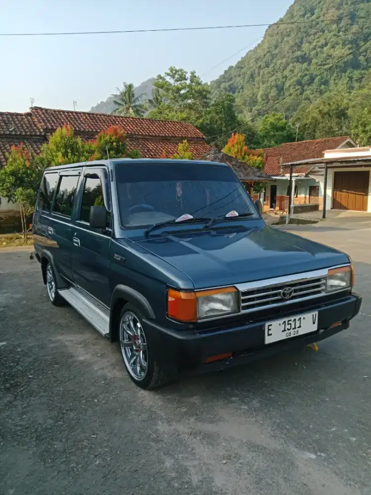 Kijang Grand Extra LGX