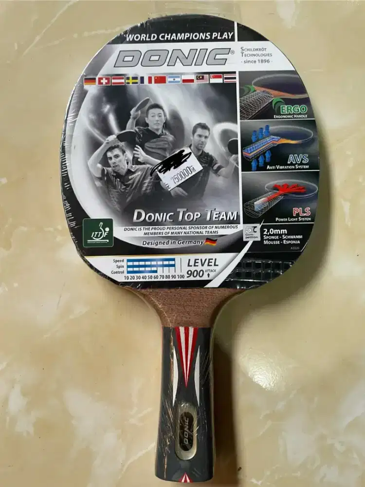 bat tenis meja baru Schildkrot Top Team Level 900 atack