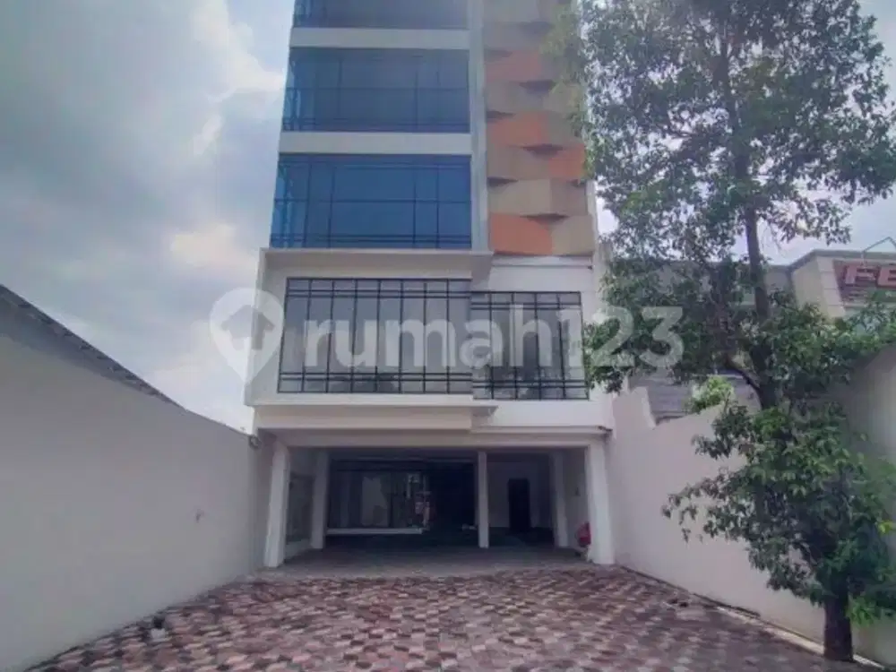 GEDUNG KANTOR 5 LANTAI LOKASI STRATEGIS DI JAKARTA TIMUR