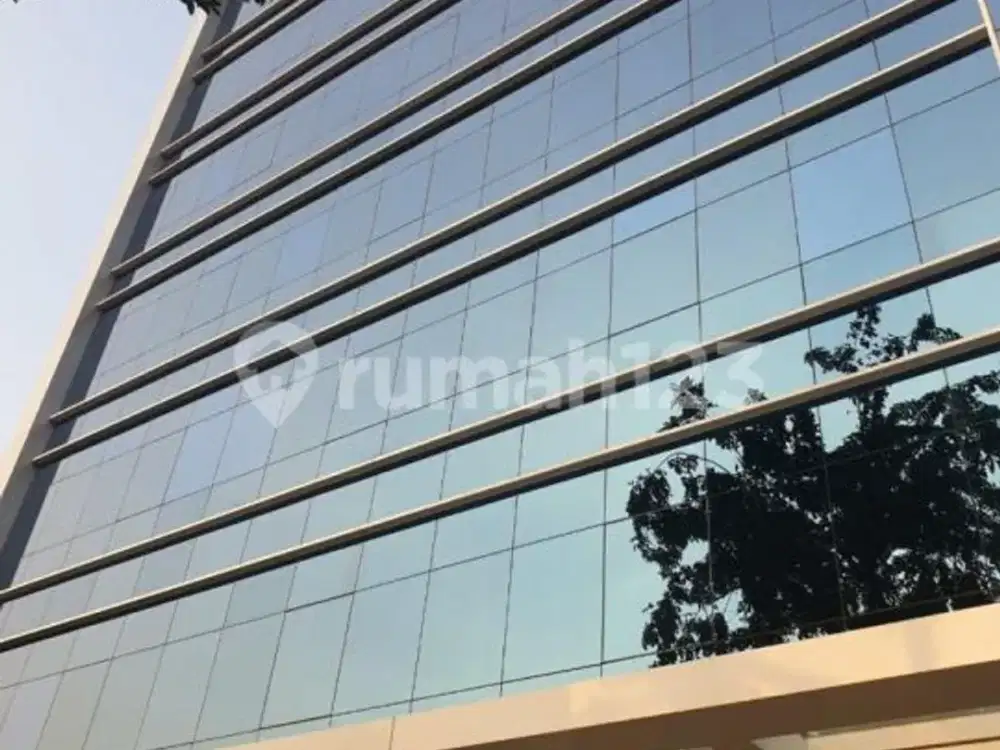 GEDUNG KANTOR LUAS DI LOKASI STRATEGIS MAMPANG JAKARTA SELATAN