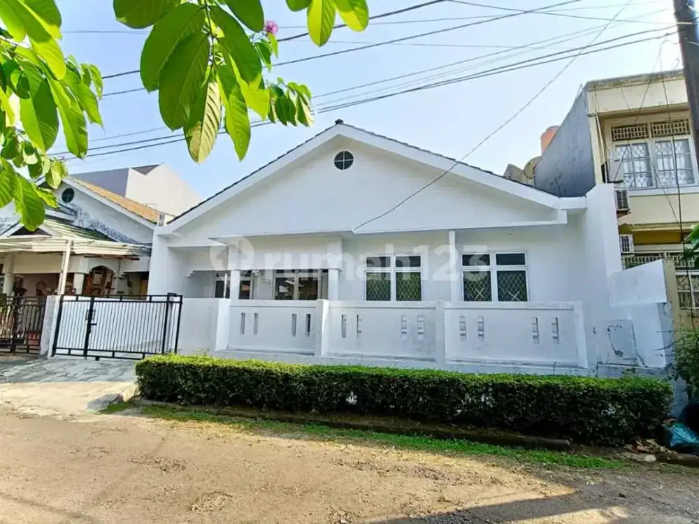 Disewakan Rumah 1 Lantai Siap Huni Dalam Cluster Di Sektor 9