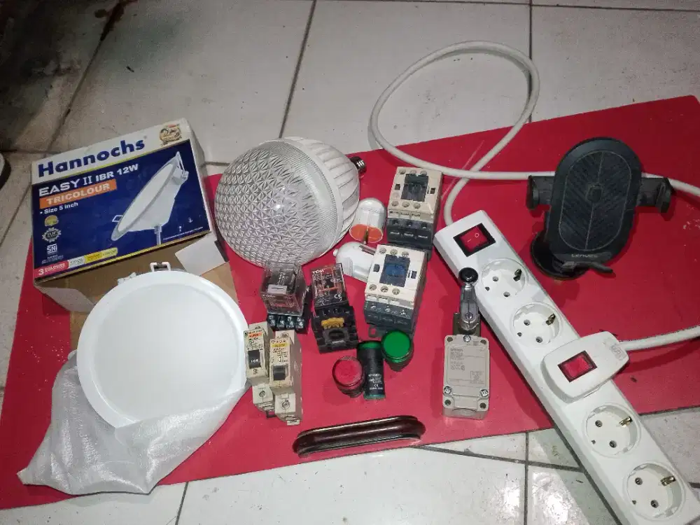 Dijual lampu dan alat listrik kondisi masih baru semua