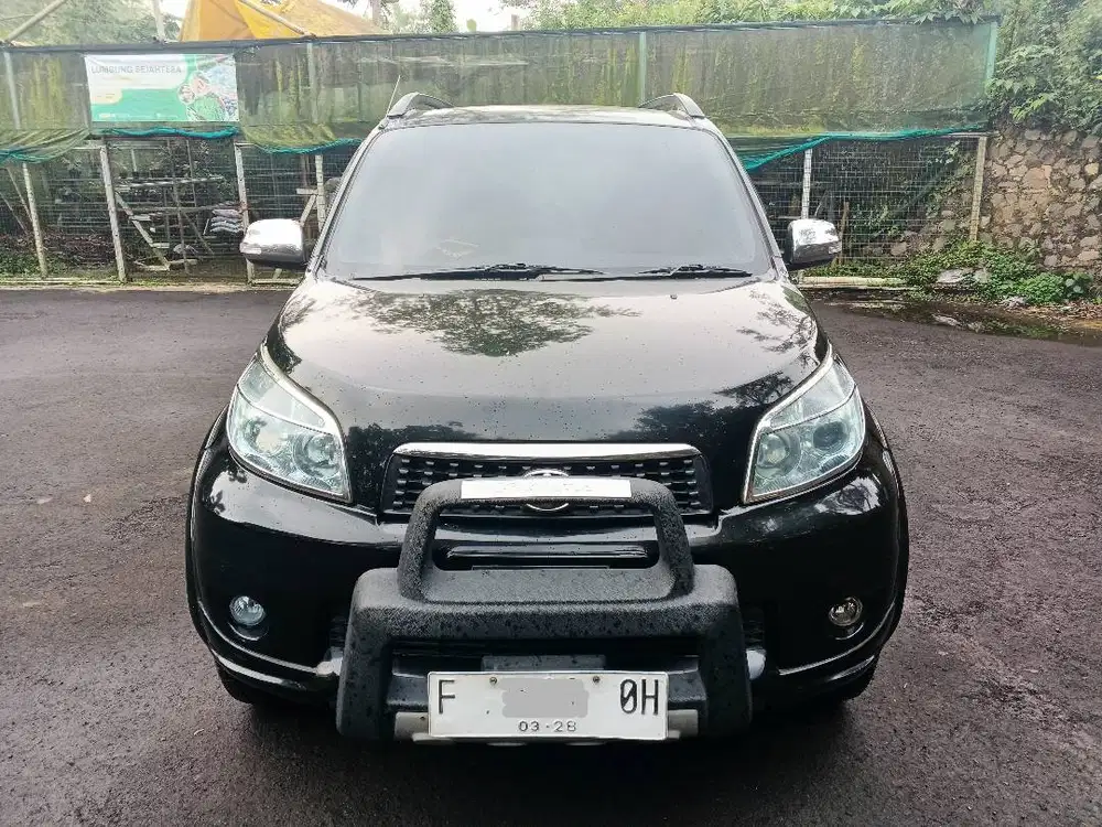 Toyota Rush tipe S  M/T