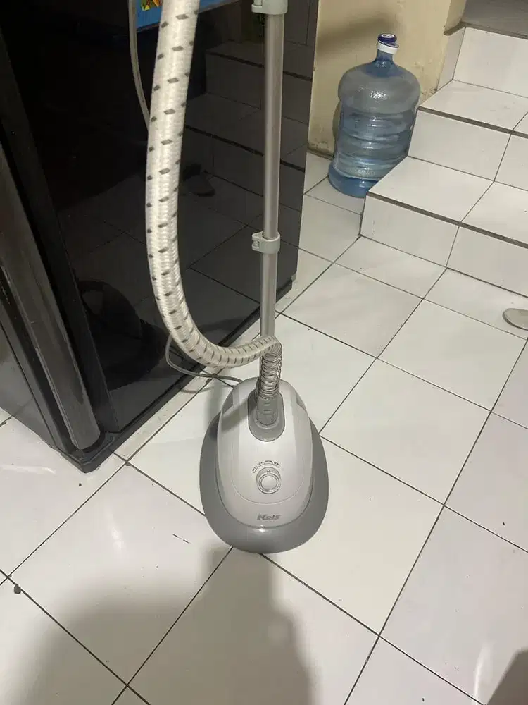 Setrika uap KRIS