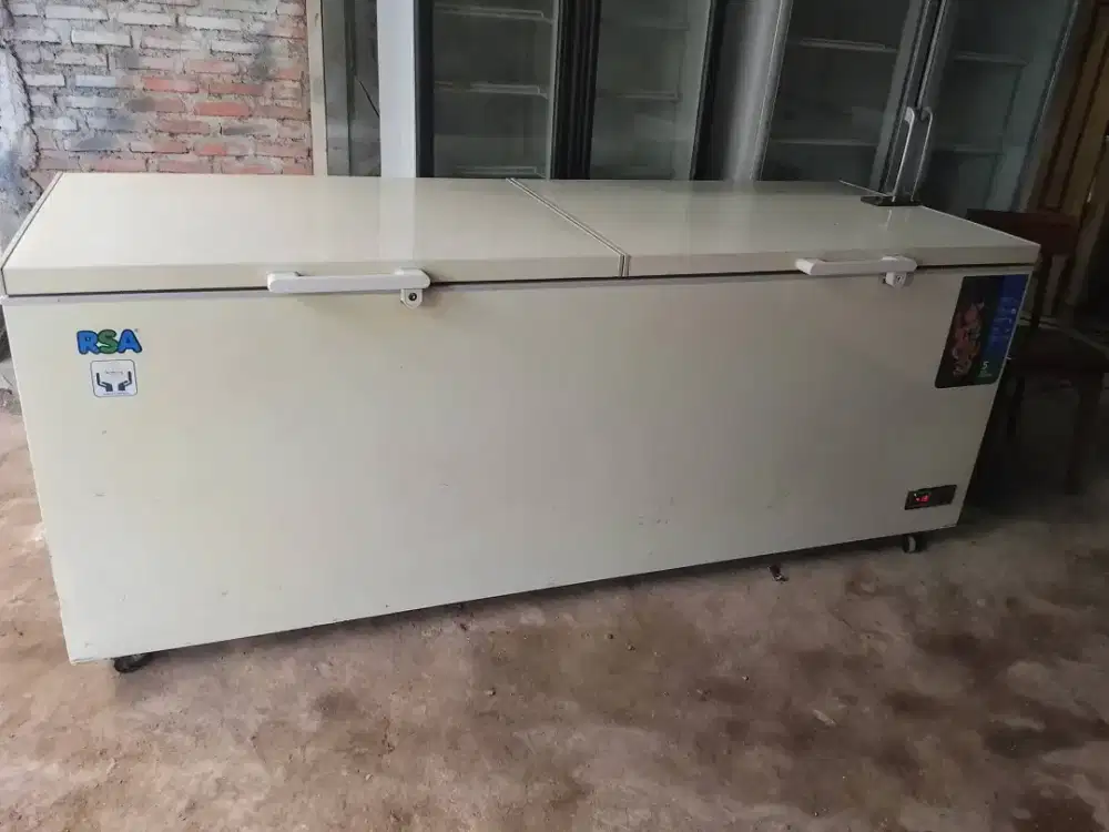 Freezer box kapasitas 1200lt