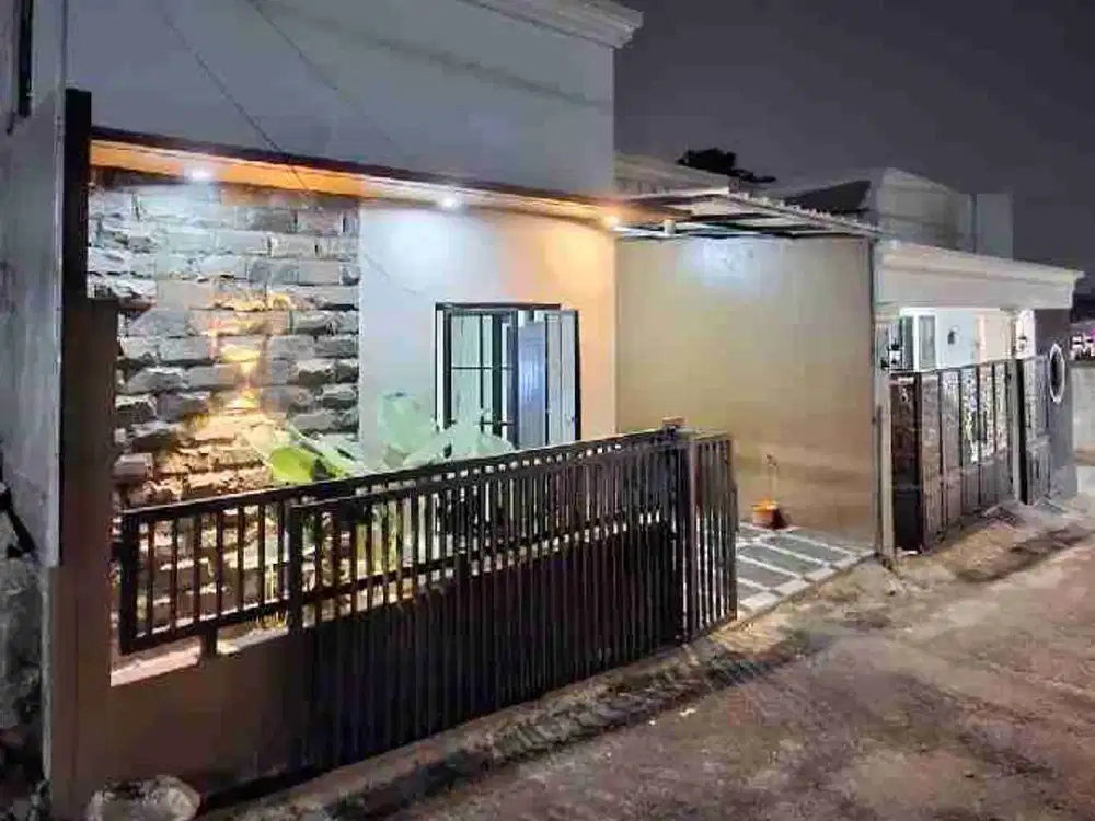 Ready siap huni..free canopi dan keramik carport..