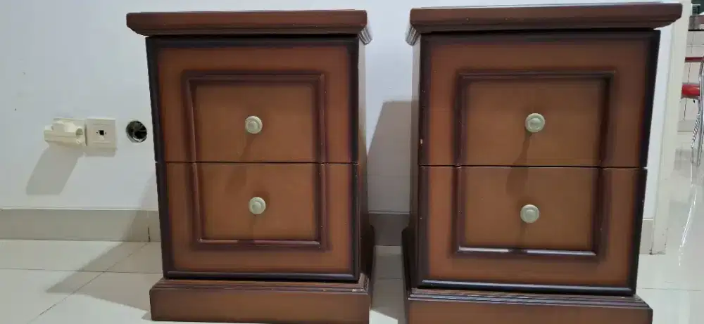 Nakas Classic Vintage kembar kayu utuh