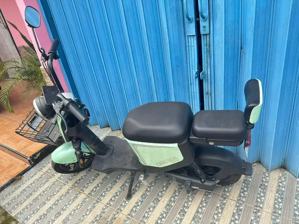 sepeda listrik viar caraka
