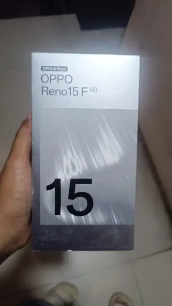 Oppo Reno 15 F 12/256 masih gress