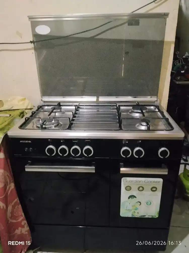 Kompor gas Modena