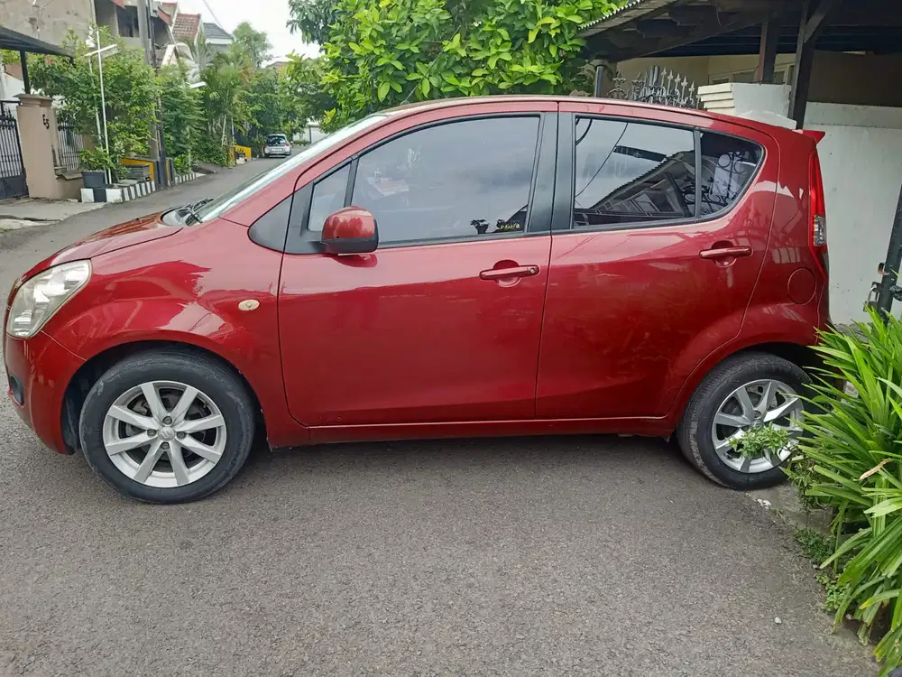 Suzuki Splash 2011 Bensin