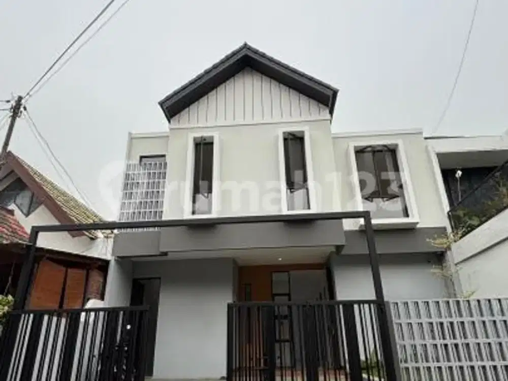 Brand New House ! Rumah 2 Lt Minimalis Dgn Taman Di Sektor 3 Bintaro Jaya